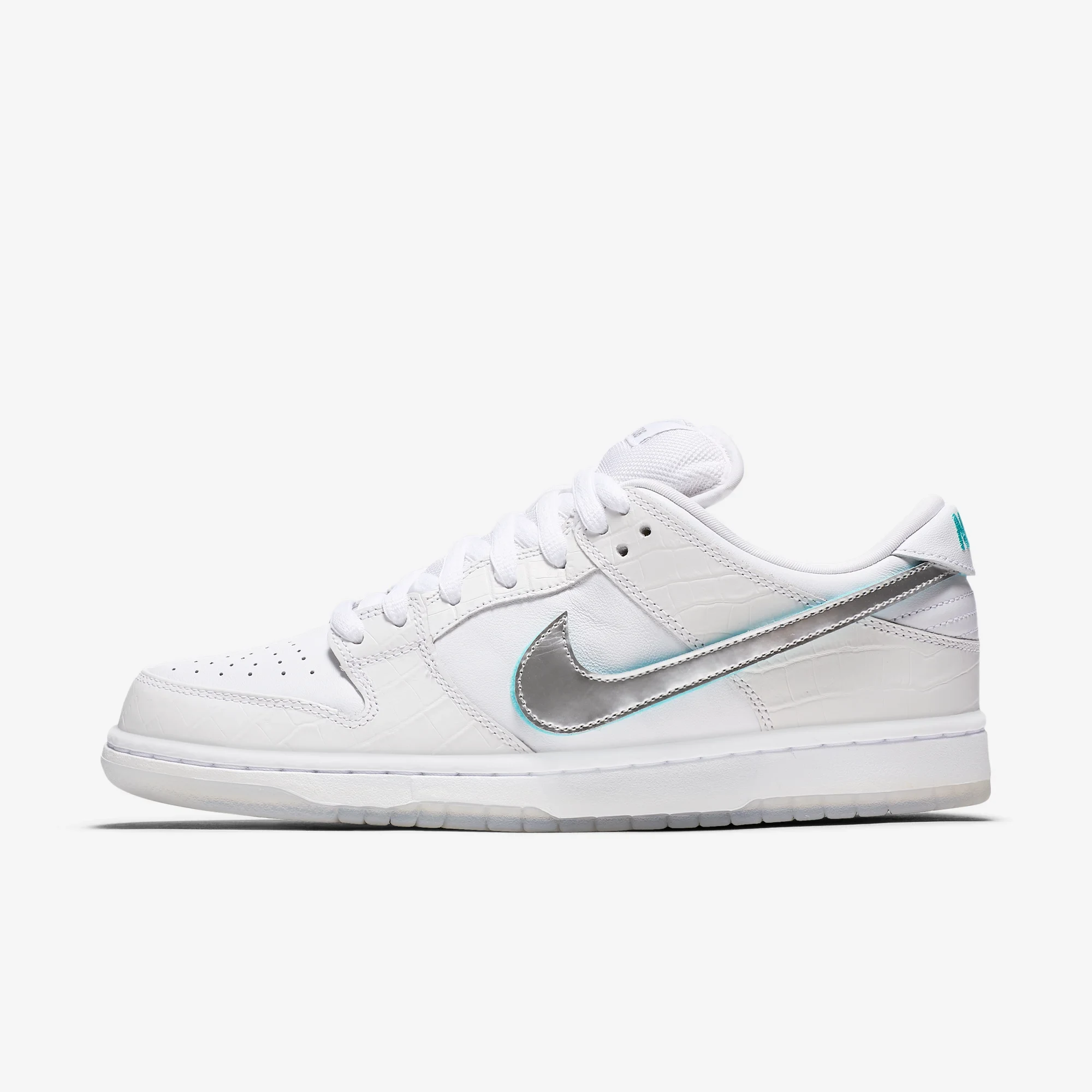 Nike SB Dunk Low Diamond Supply Co. White Diamond