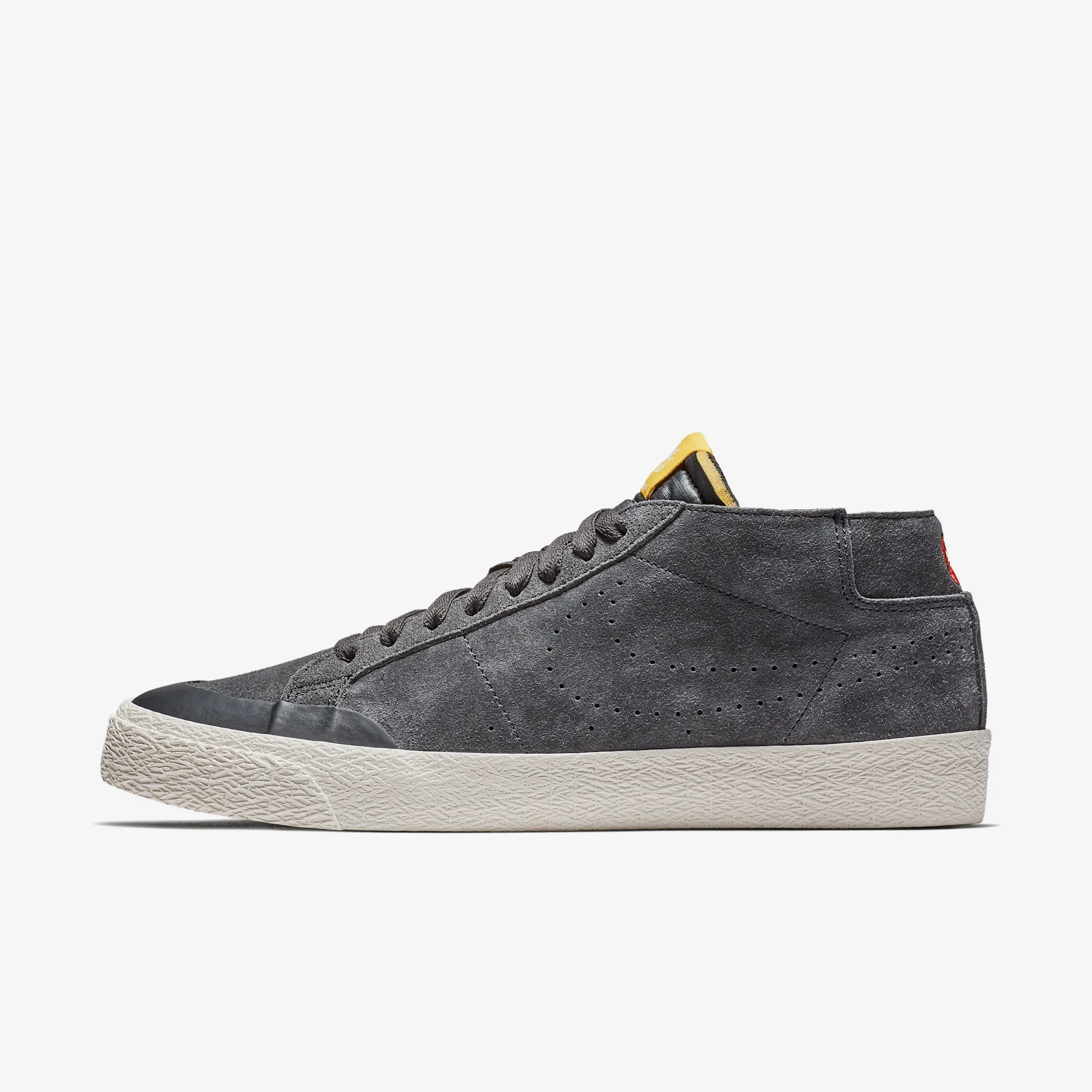 Nike SB Blazer Chukka Lance Mountain English Rose