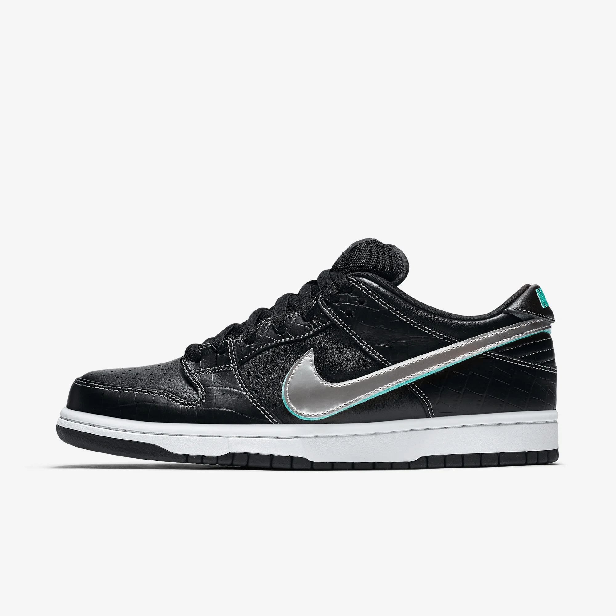 Nike SB Dunk Low Diamond Supply Co. Black Diamond